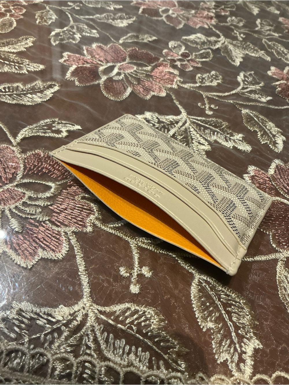 Goyard Beige Leather Card Holder - Picture 4 of 4